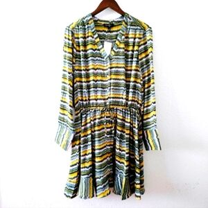 Jessica Simpson Shiloh dress size L button front ruffle hem V neck print NWT
